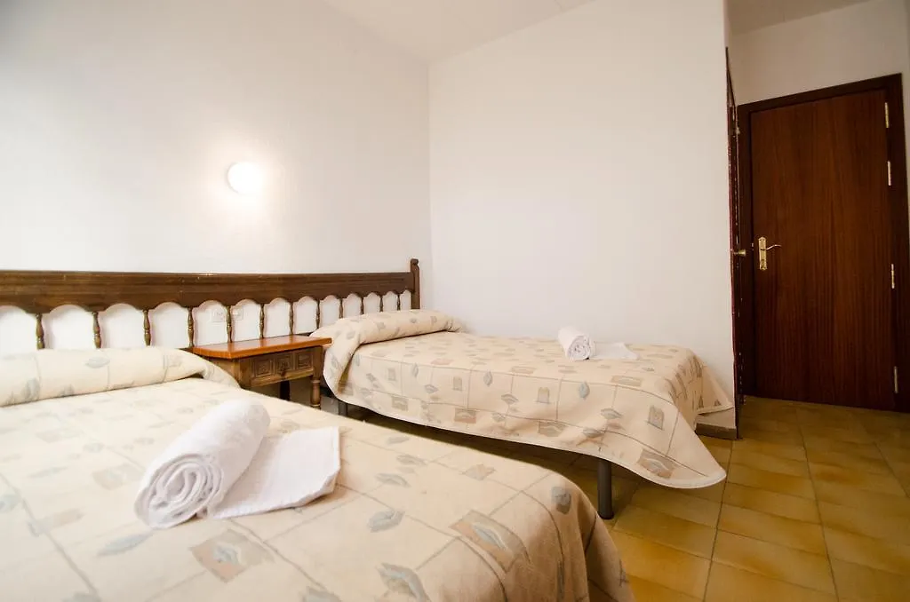 Hostal Lloret Льорет-де-Мар 2*,  Испания