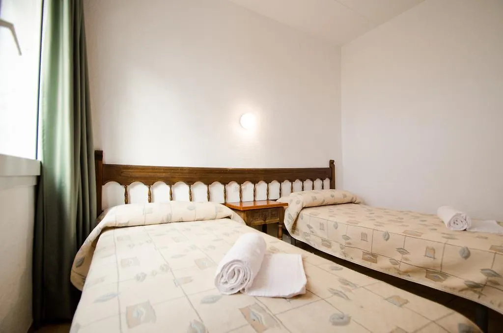 Hostal Lloret Льорет-де-Мар Гостевой дом