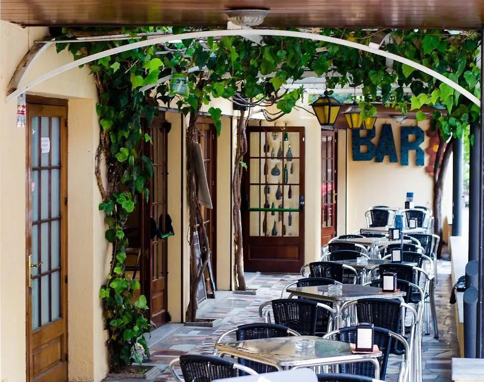 Affittacamere Hostal Lloret Lloret de Mar