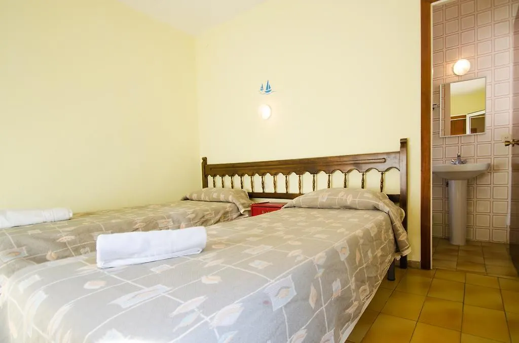 Hostal Lloret Льорет-де-Мар