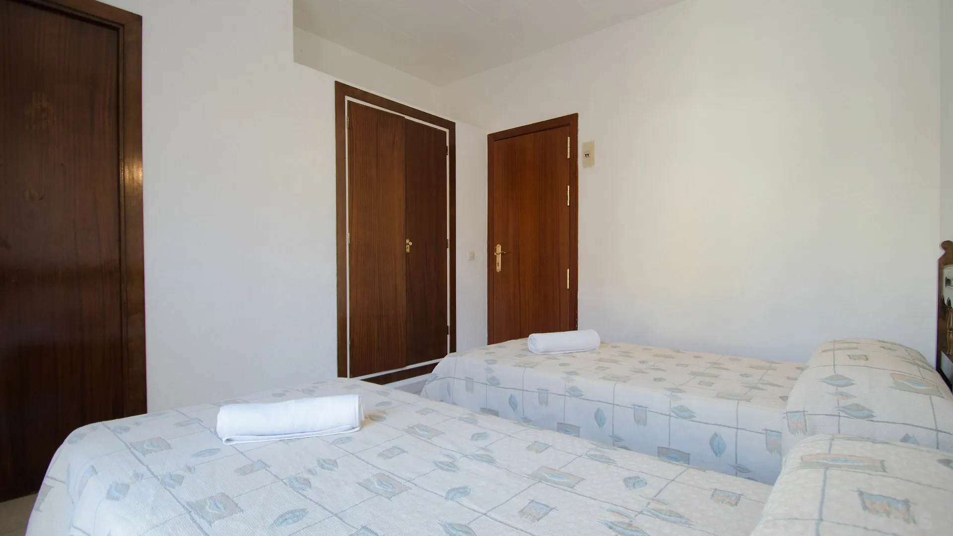Hostal Lloret Льорет-де-Мар