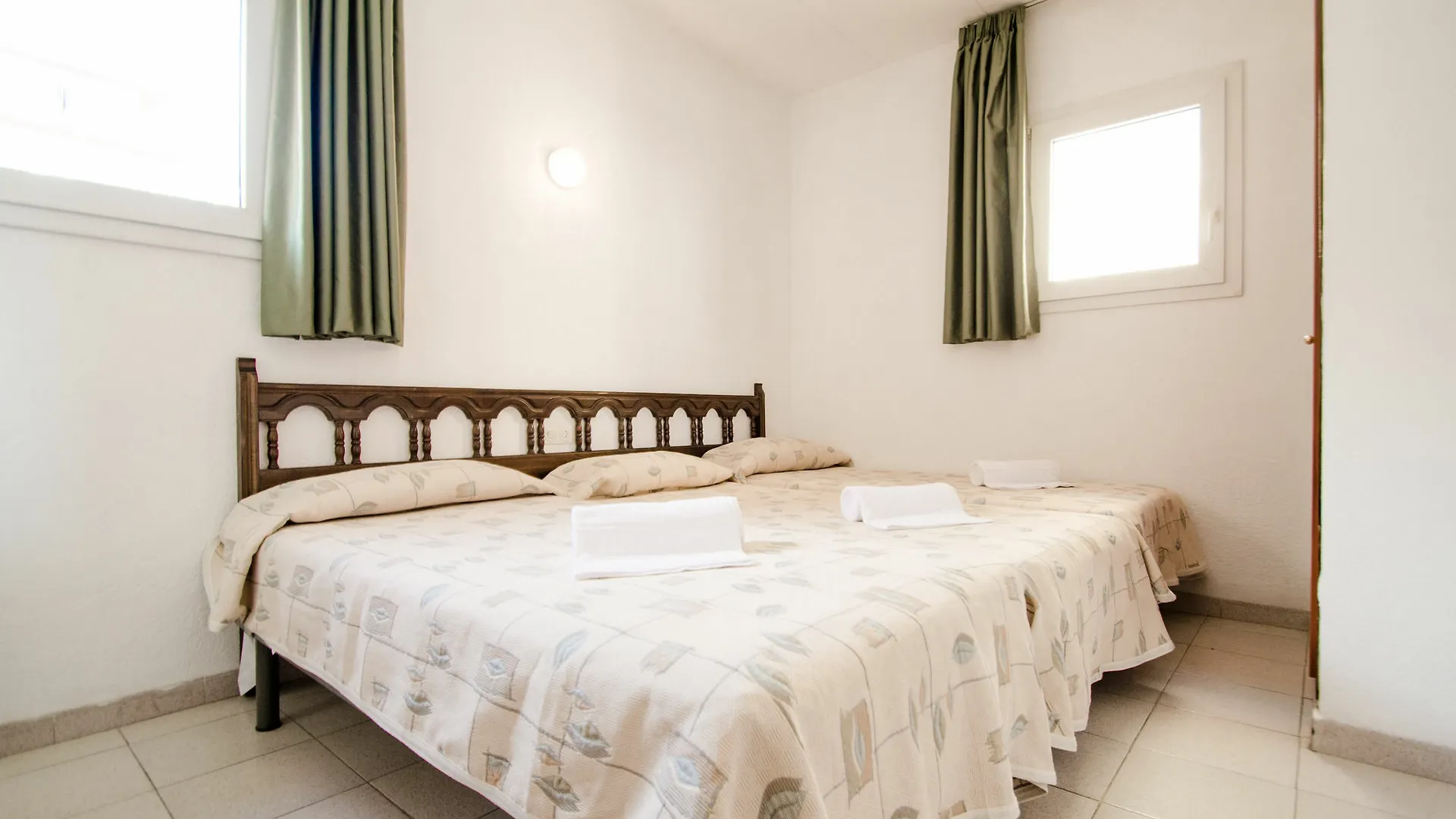 Hostal Lloret Льорет-де-Мар 2*,  Испания