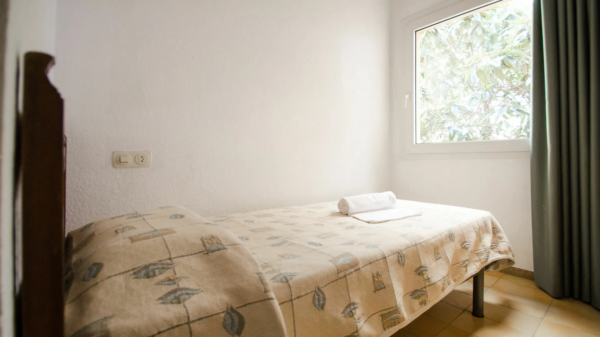 Hostal Lloret Льорет-де-Мар Гостевой дом